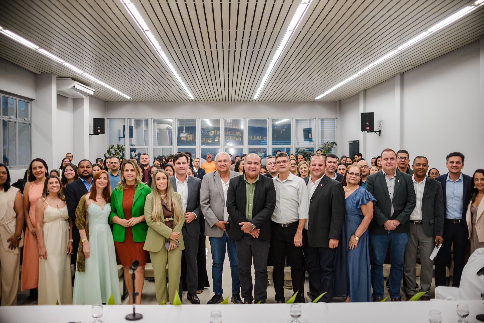 Prefeito Marcelo Beltrão dá posse a novos diretores escolares e reforça compromisso com a excelência da educação pública em Coruripe